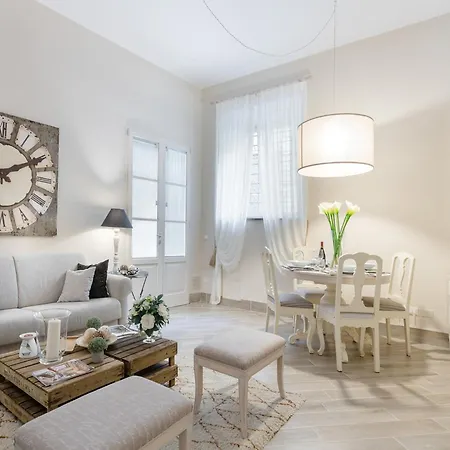 Historical Gem In The Heart Of Lucca